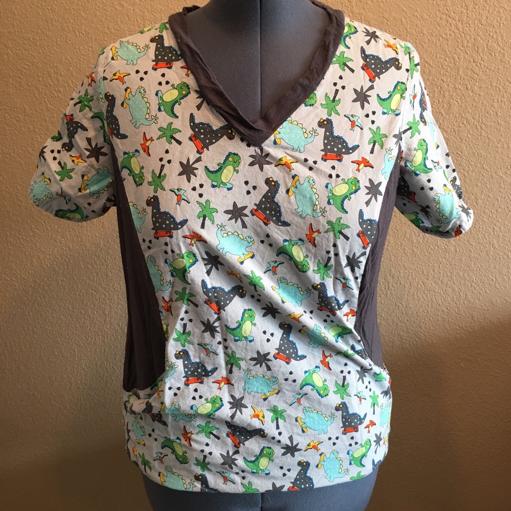 Scrub top